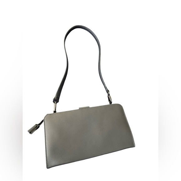 Coach Handbags - Coach Vintage 1999 Italian Nappa Leather Silver Clutch Shoulder Bag RARE